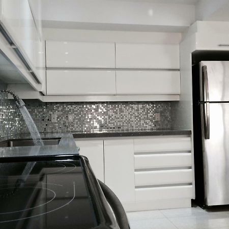 Luxury Two Story Villa Unit A Laval Kültér fotó